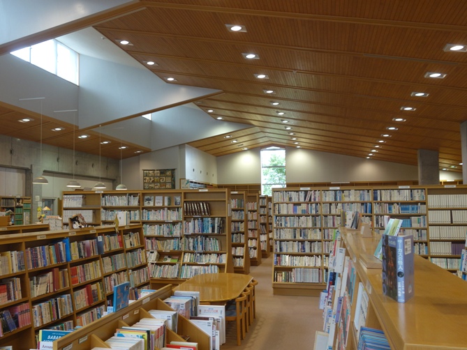 甲賀市信楽図書館