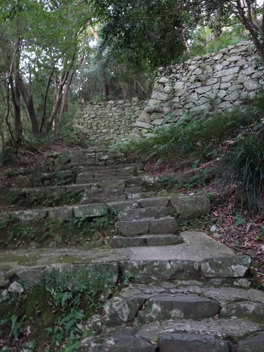 宇和島城への石段