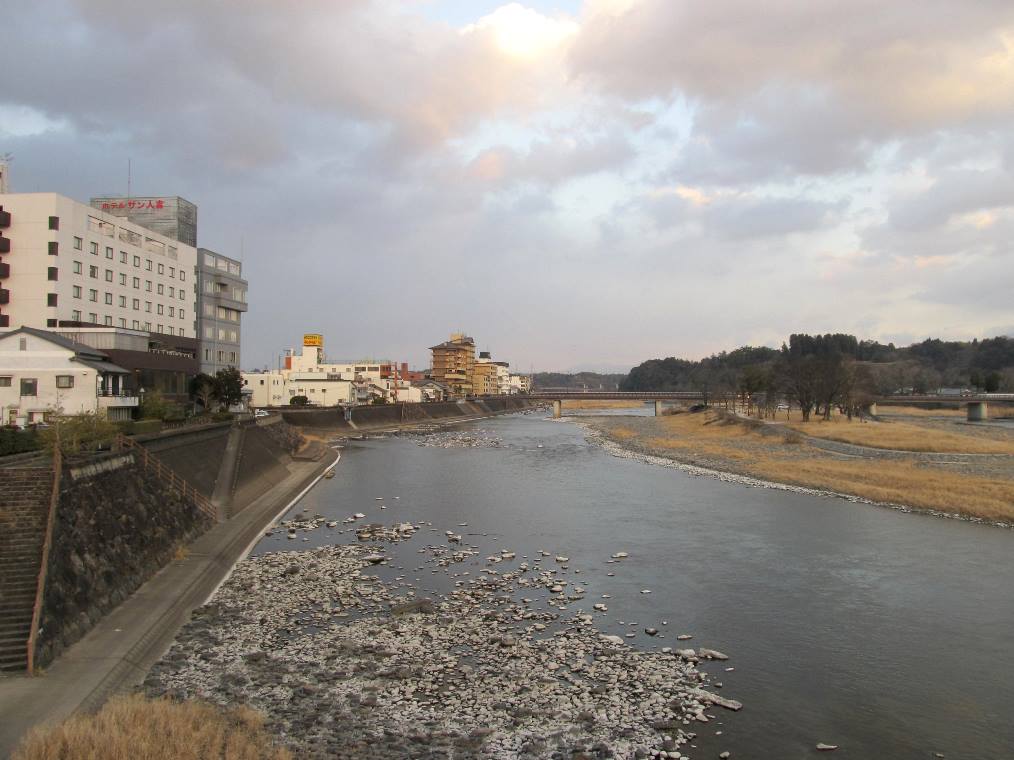 人吉温泉と球磨川